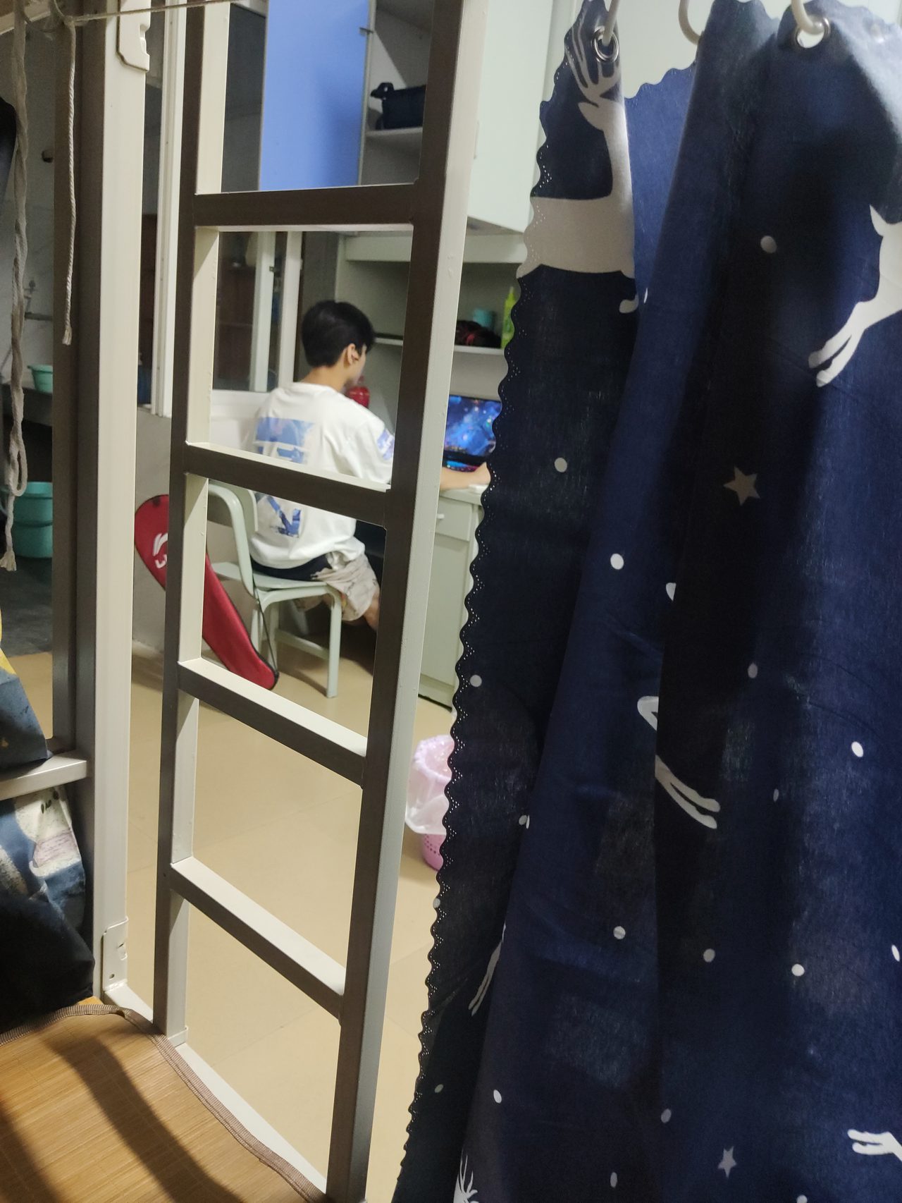 第一天只有我和黄子晋